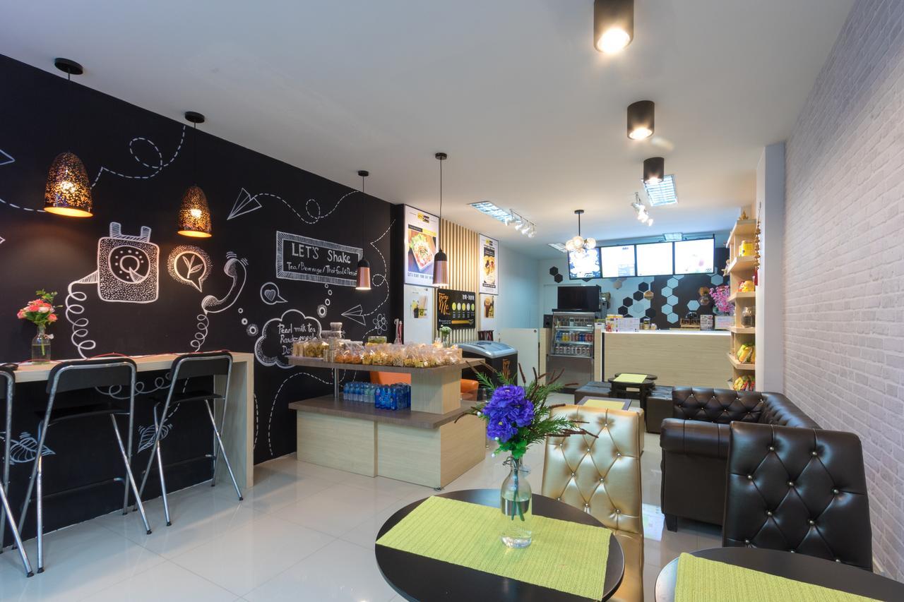 Jr Mansion On Nut Soi 25 Aparthotel Bangkok Buitenkant foto